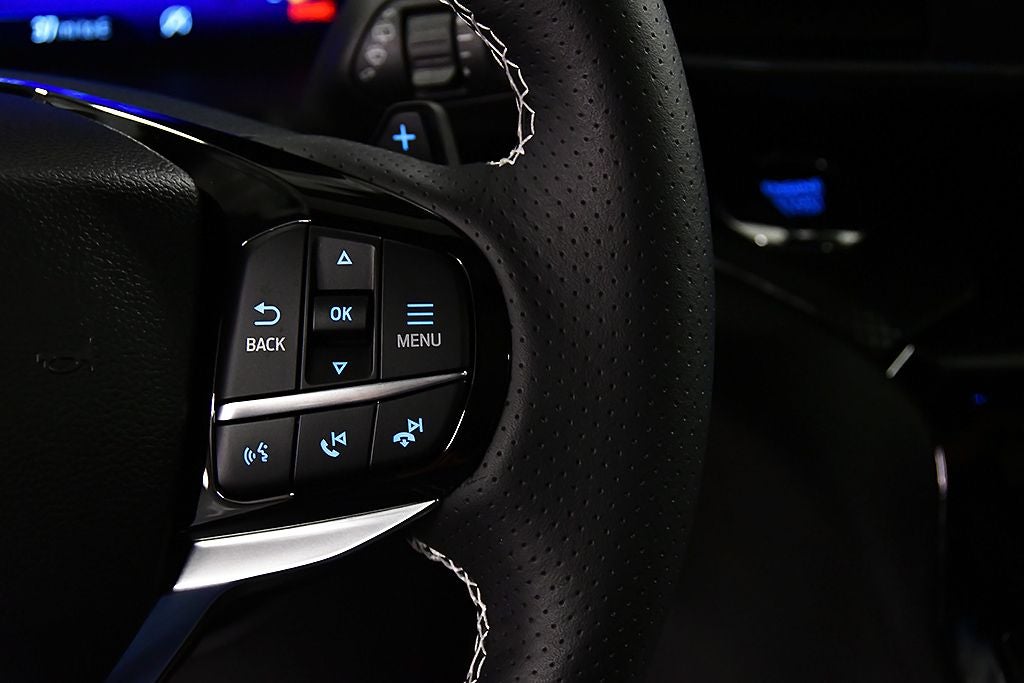 2023 Ford Explorer ST 1