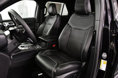 2023 Ford Explorer ST 1