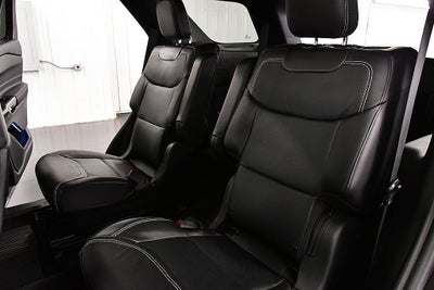 2023 Ford Explorer ST 1