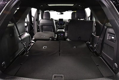 2023 Ford Explorer ST 1