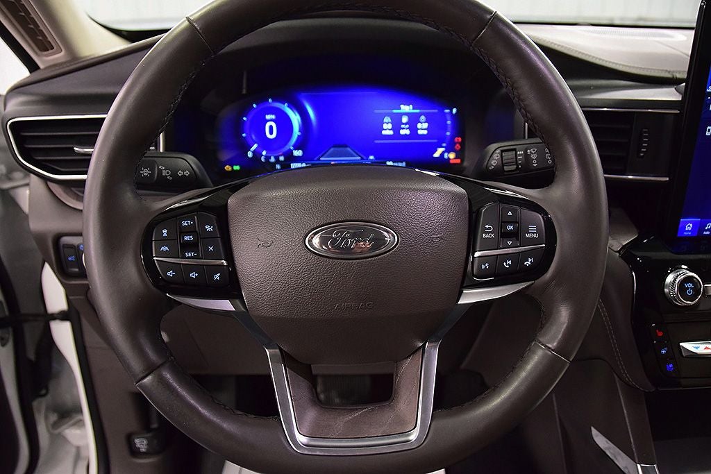 2023 Ford Explorer Platinum