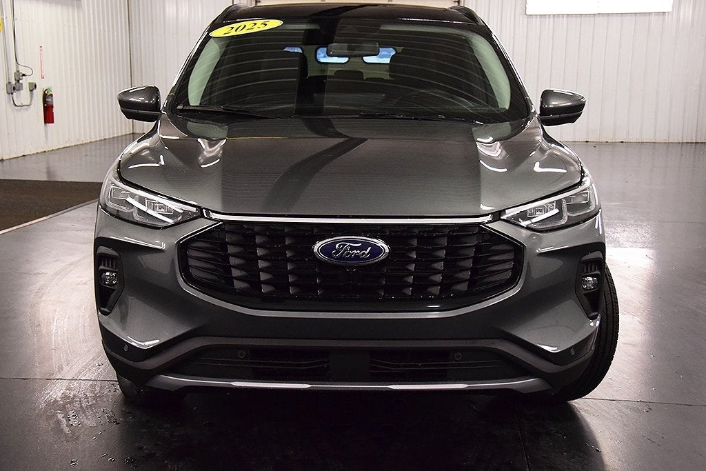 2025 Ford Escape Plug-In Hybrid Base