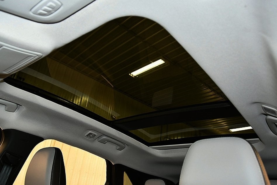 2025 Ford Escape Plug-In Hybrid Base