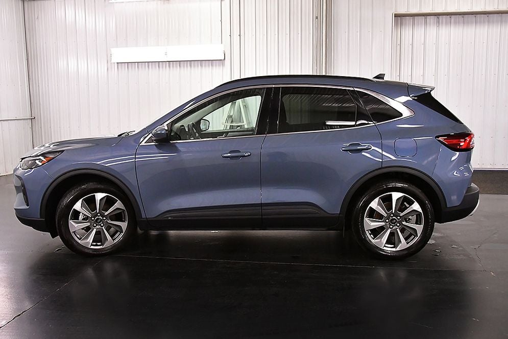 2025 Ford Escape Hybrid Platinum