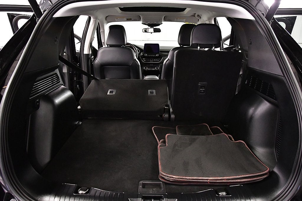 2022 Ford Escape SEL Stealth