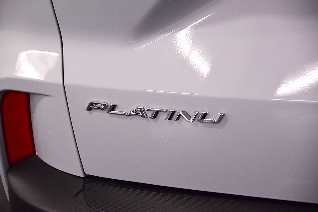 2025 Ford Escape Platinum