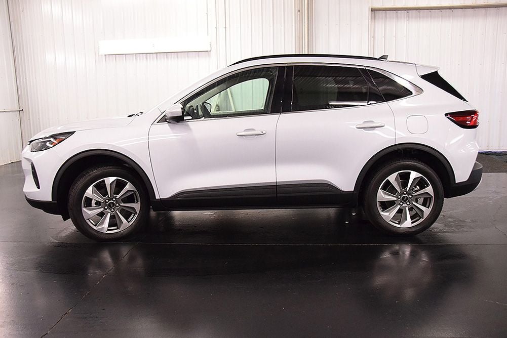 2025 Ford Escape Platinum
