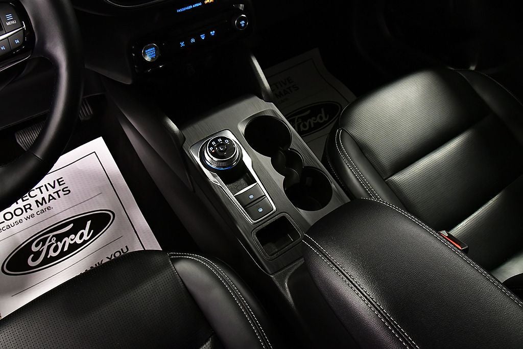 2025 Ford Escape Platinum