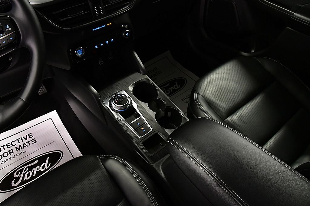 2025 Ford Escape Platinum