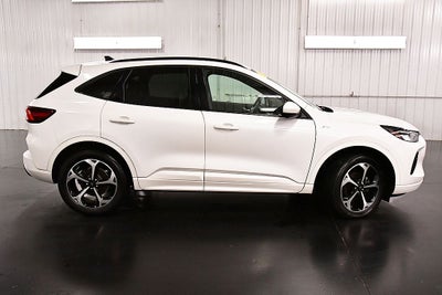 2023 Ford Escape ST-Line Select