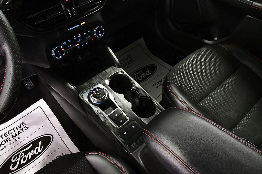 2025 Ford Escape ST-Line Select
