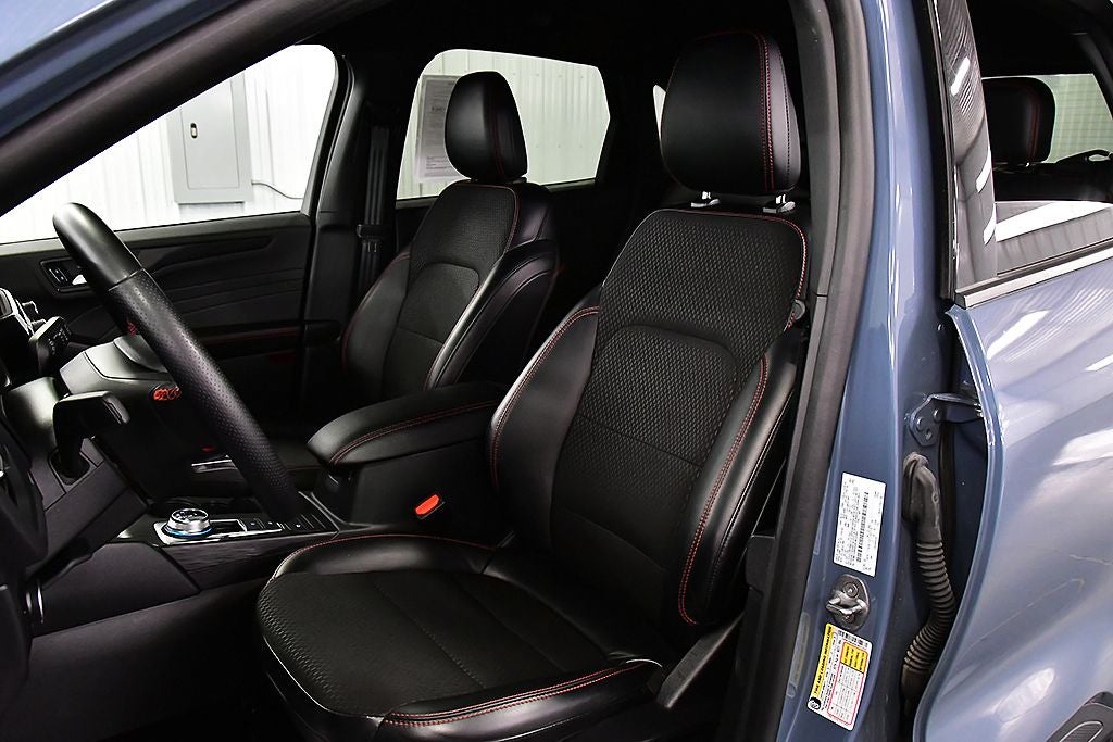 2025 Ford Escape ST-Line Select