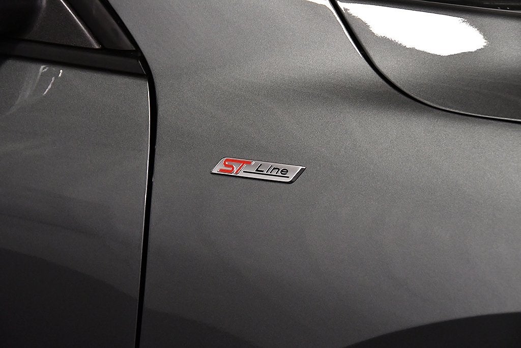 2025 Ford Escape Hybrid ST-Line Select