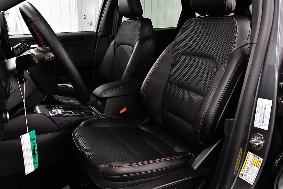 2025 Ford Escape Hybrid ST-Line Select