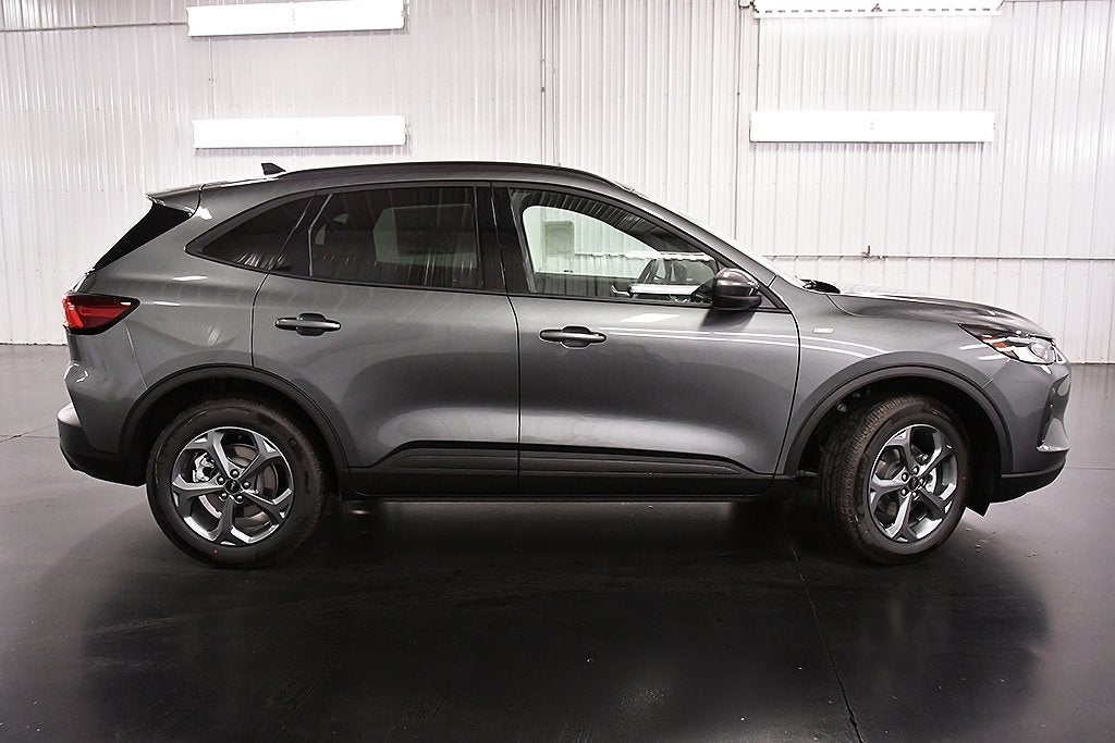 2025 Ford Escape Hybrid ST-Line Select