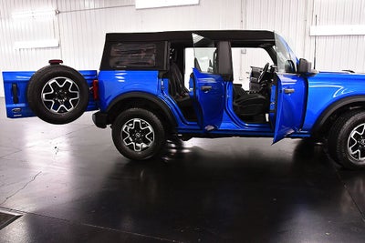 2023 Ford Bronco Base