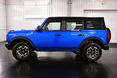 2023 Ford Bronco Base