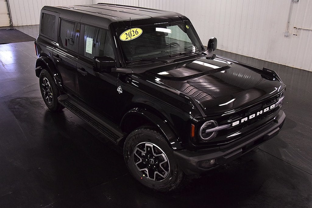 2026 Ford Bronco Outer Banks