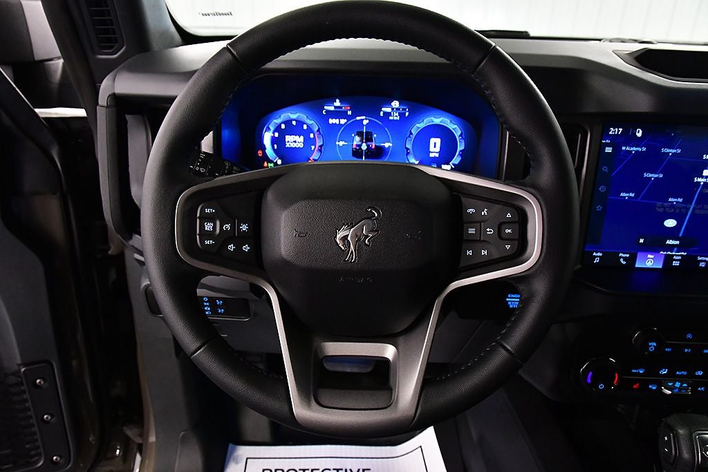 2026 Ford Bronco Big Bend Tuscany Black Diamond