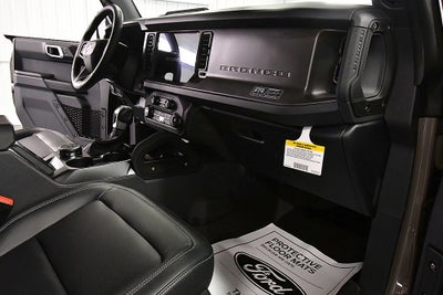 2026 Ford Bronco Big Bend Tuscany Black Diamond
