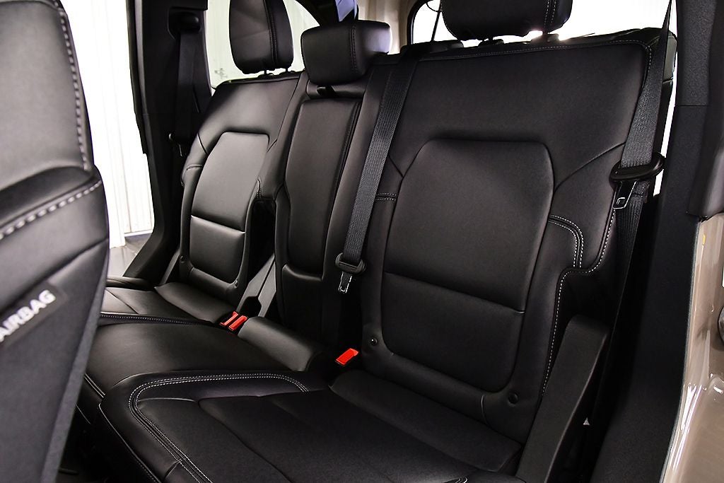 2026 Ford Bronco Big Bend Tuscany Black Diamond