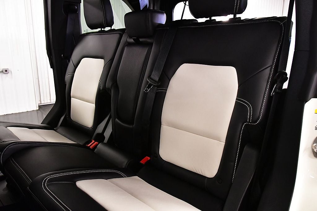 2026 Ford Bronco Outer Banks 60th Anniversary Edition