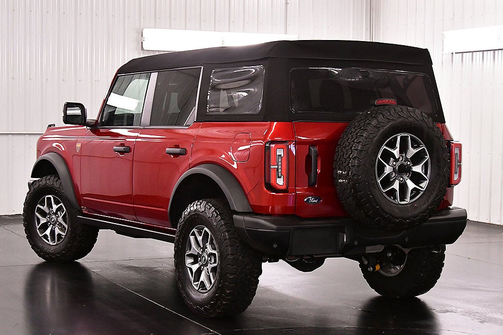 2025 Ford Bronco Badlands