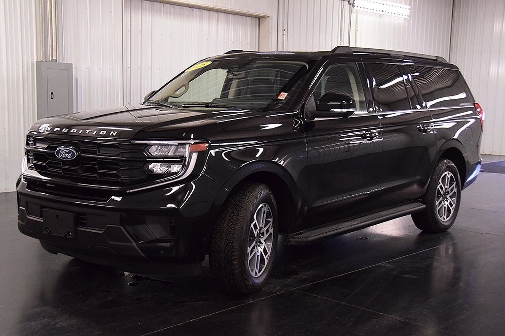 2025 Ford Expedition Max Active