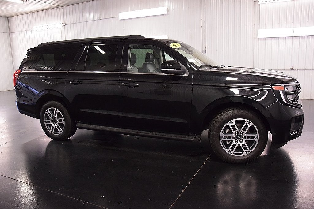 2025 Ford Expedition Max Active