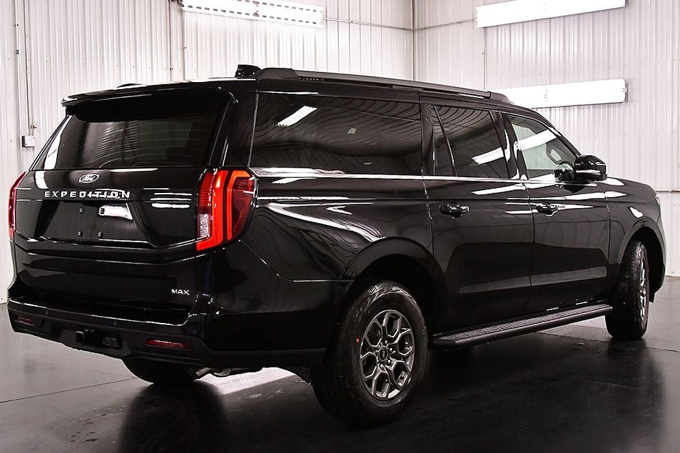 2027 Ford Expedition Max Active