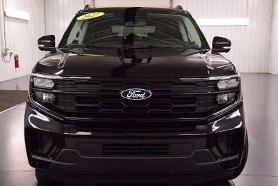 2027 Ford Expedition Max Active