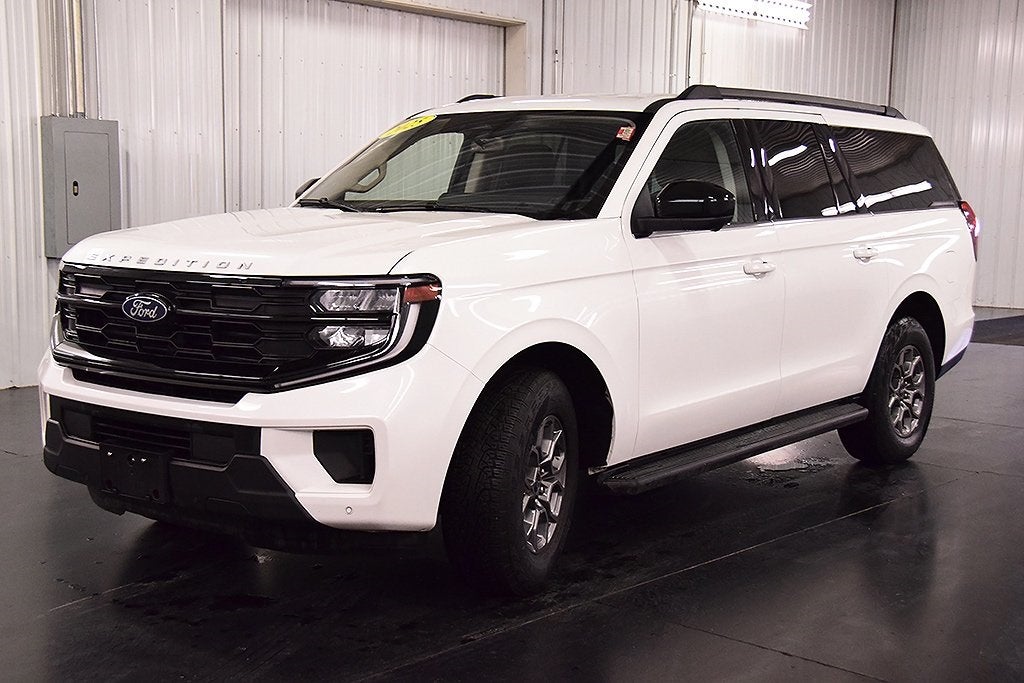 2025 Ford Expedition Max Active