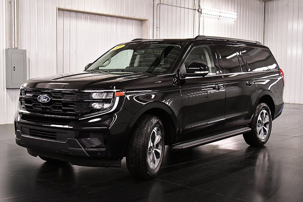 2027 Ford Expedition Max Active
