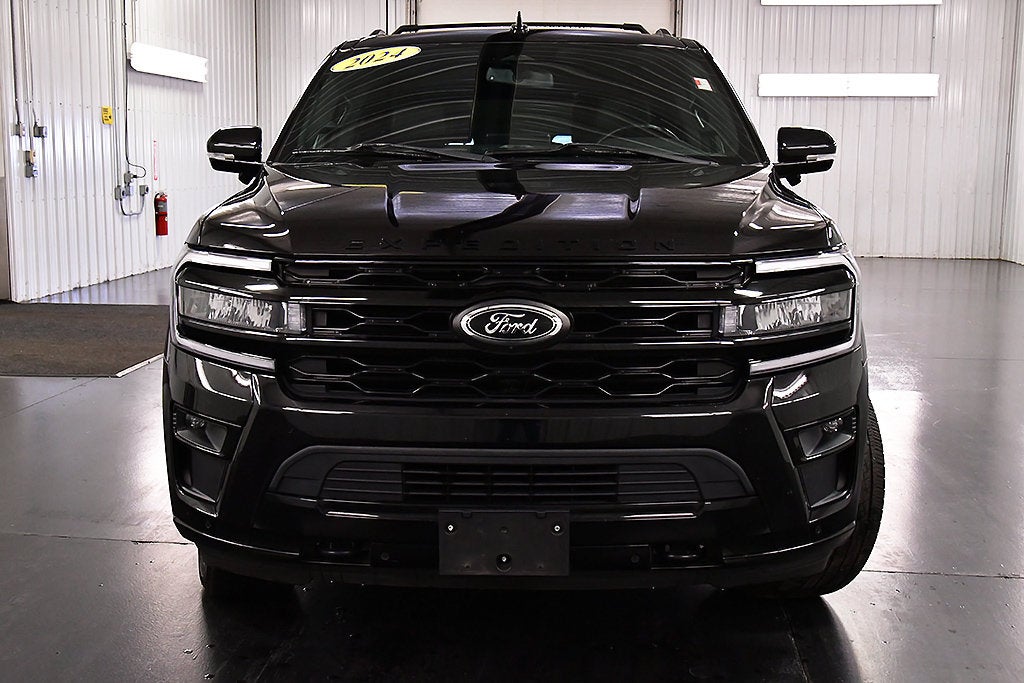 2024 Ford Expedition Max Limited Stealth Performance Edition