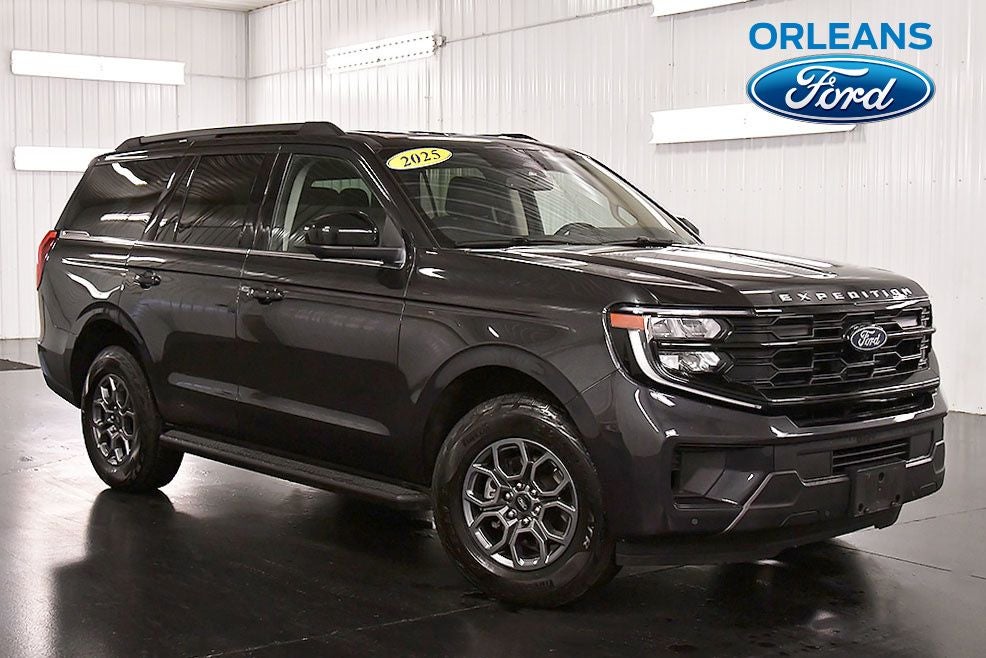 2025 Ford Expedition Active