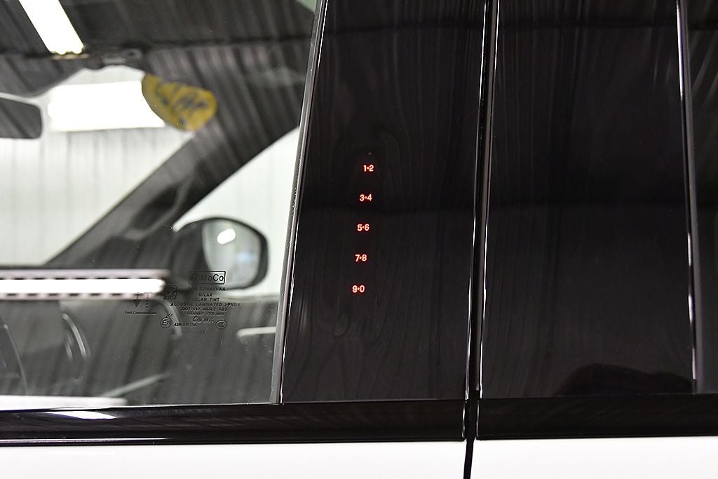 2025 Ford Expedition Platinum Stealth Edition