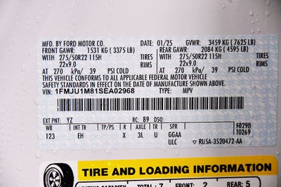 2025 Ford Expedition Platinum Stealth Edition