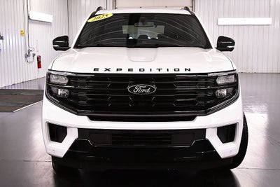 2025 Ford Expedition Platinum Stealth Edition
