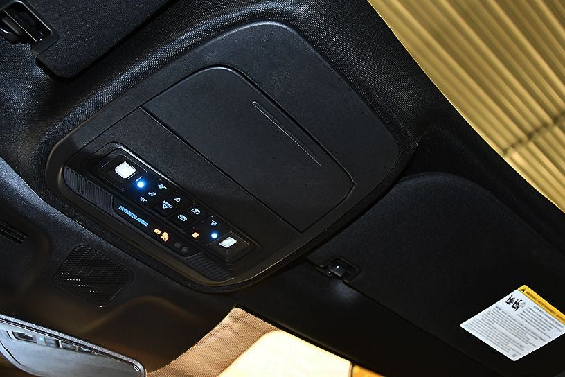 2025 Ford Expedition Platinum Stealth Edition