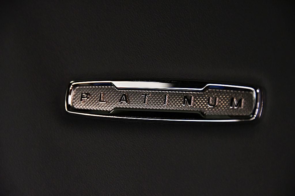 2025 Ford Expedition Platinum Stealth Edition