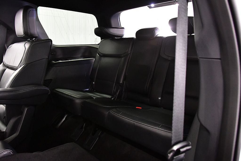 2025 Ford Expedition Platinum Stealth Edition