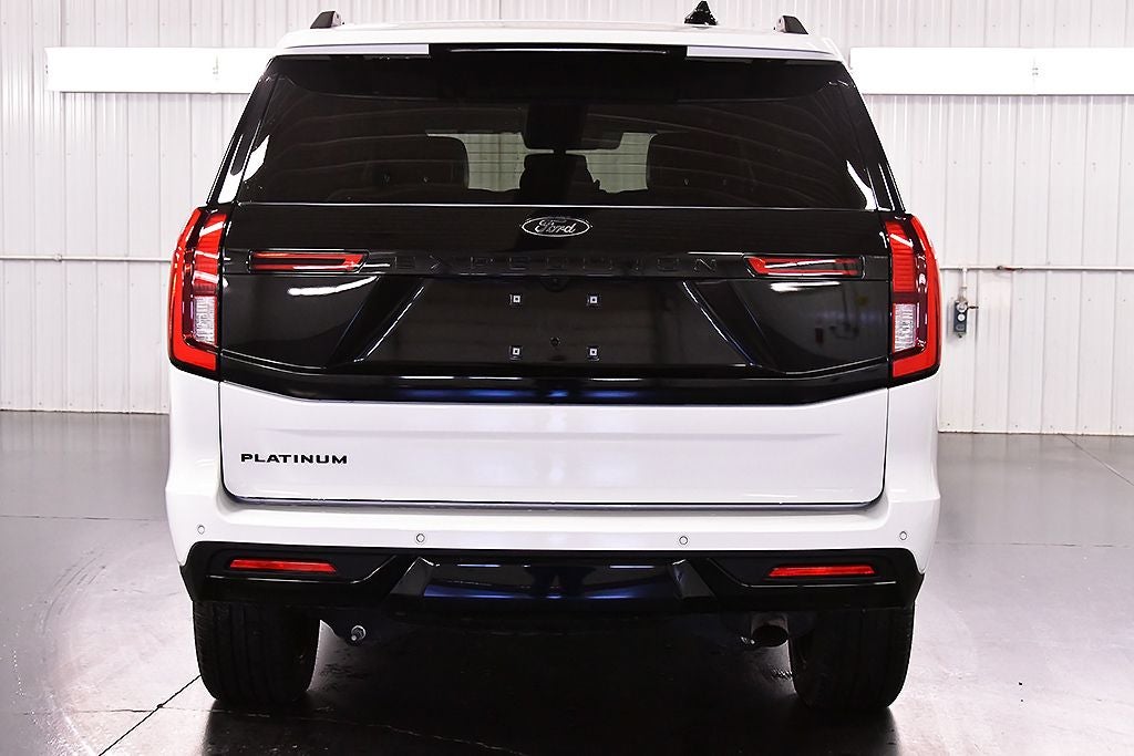 2025 Ford Expedition Platinum Stealth Edition
