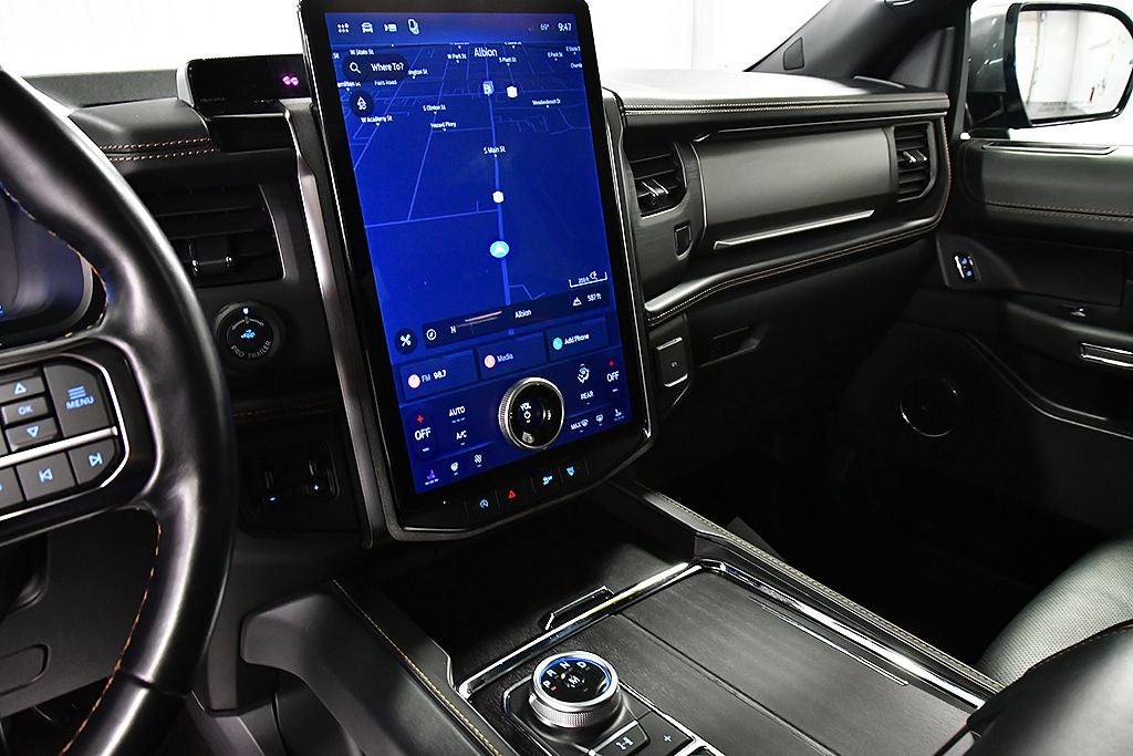 2023 Ford Expedition Platinum