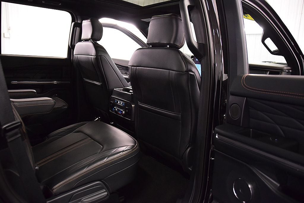 2024 Ford Expedition Platinum