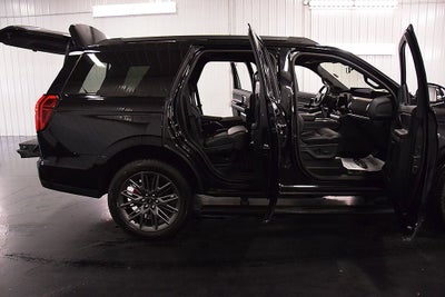 2025 Ford Expedition Platinum Steslth