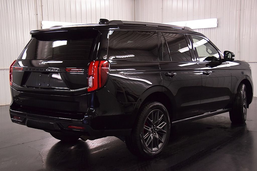 2025 Ford Expedition Platinum Steslth