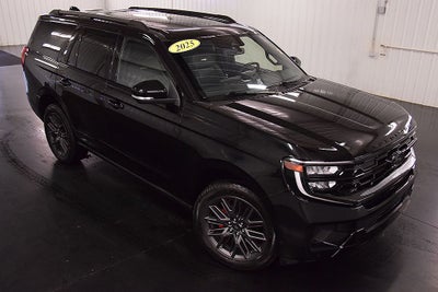 2025 Ford Expedition Platinum Steslth