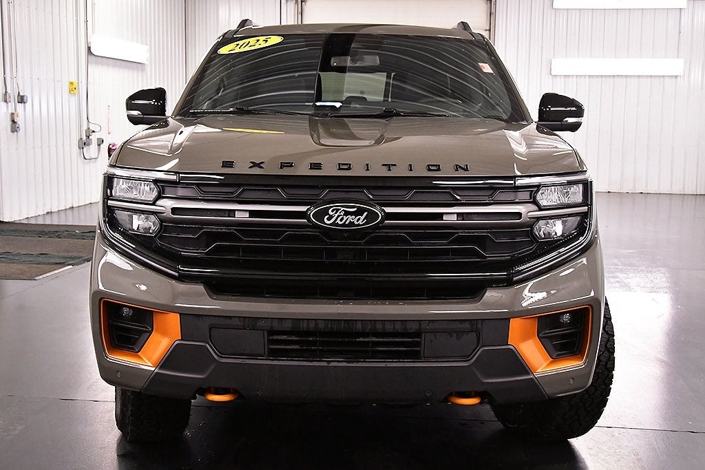 2025 Ford Expedition Tremor