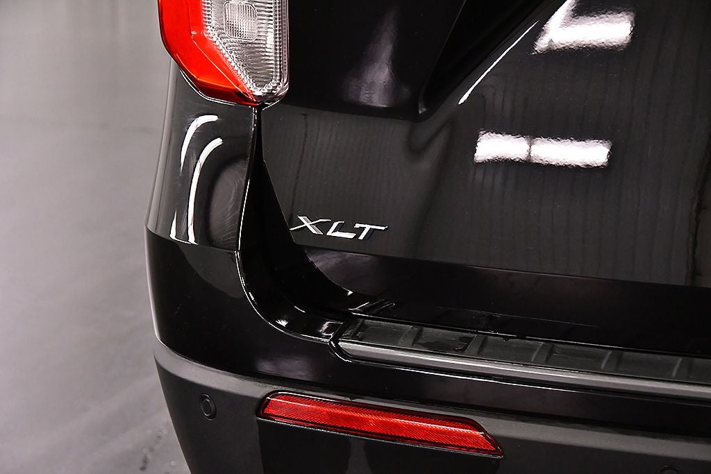 2023 Ford Explorer XLT Sport