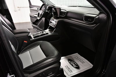 2023 Ford Explorer XLT Sport